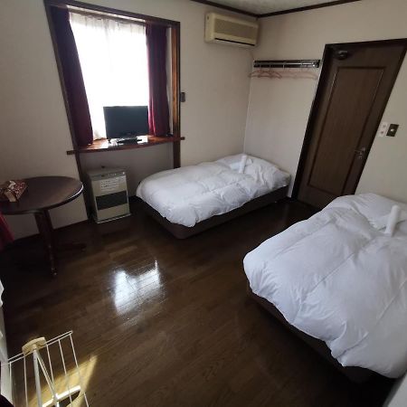 Hakuba Powder Republic Bed & Breakfast Eksteriør bilde