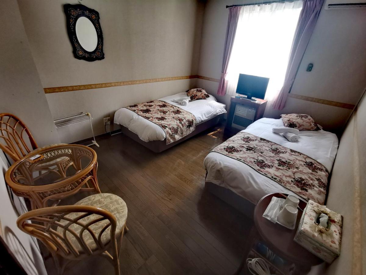 Hakuba Powder Republic Bed & Breakfast Eksteriør bilde