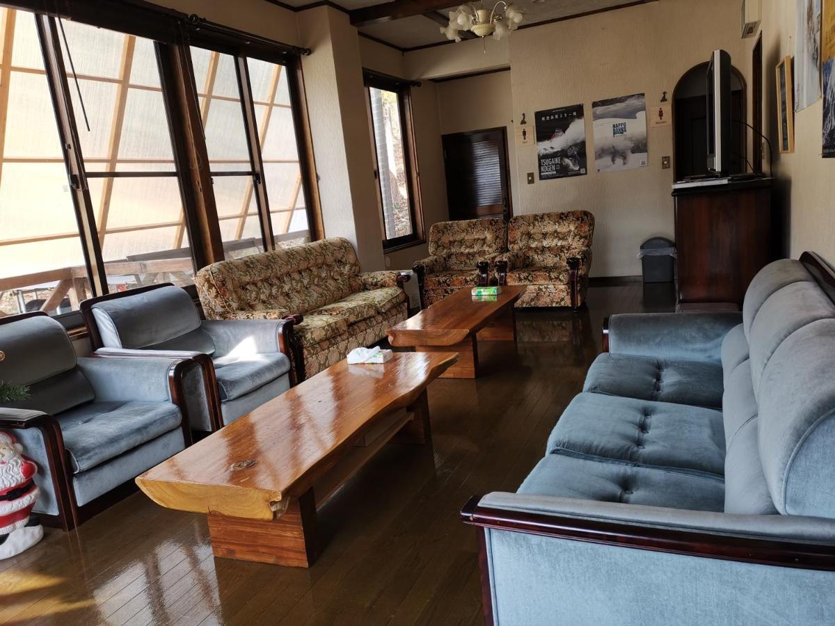 Hakuba Powder Republic Bed & Breakfast Eksteriør bilde